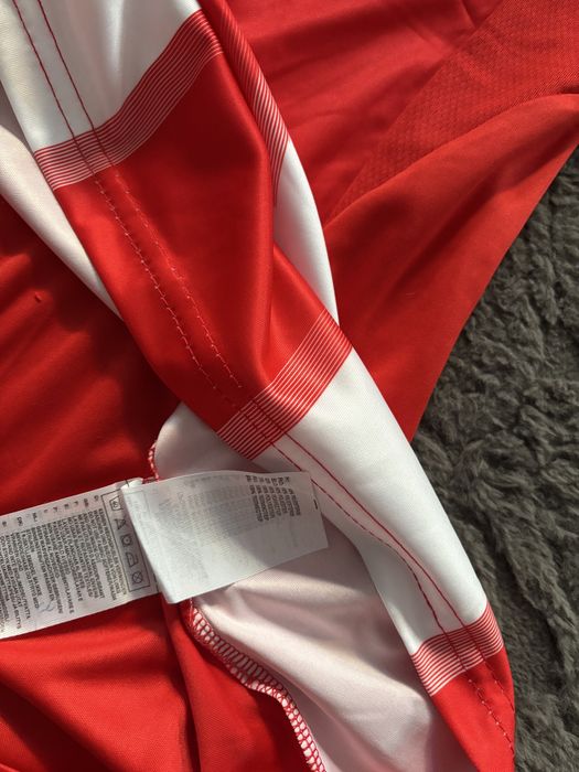 Set Bayern Munchen rosu