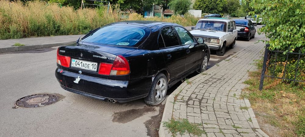Mitsubishi Carisma