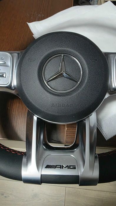 Оригинален волан mercedes amg за w212 e class c class gle gls