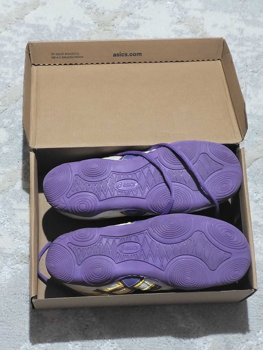 Продам борцовки новые