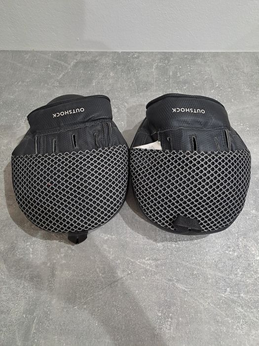 Set mănuși si palmare pentru box