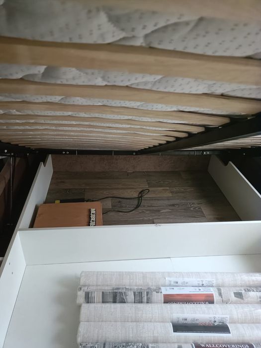 Продаю кровать ей только месяц