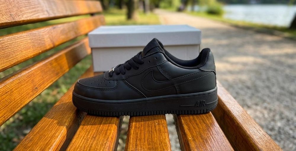 Adidasi Nike Air Force One Negru - Triple Black