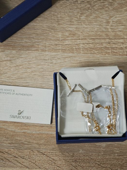 Swarovski бижута