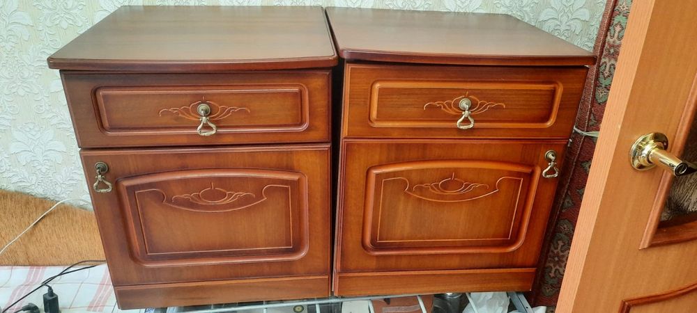 Спальный гарнитур