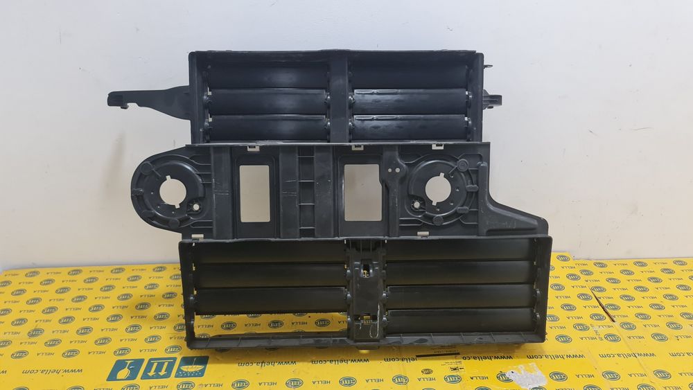 Grila deflector aer clapete trager radiatoare Ford Transit Connect