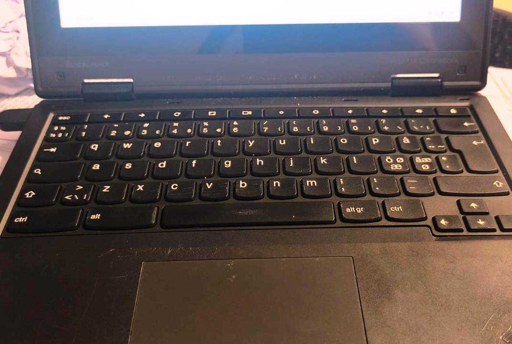 Lenovo Yoga 11e Chromebook fara incarcator