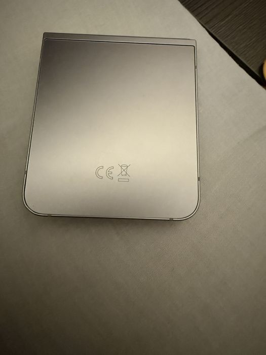 Samsung galaxy z flip 6