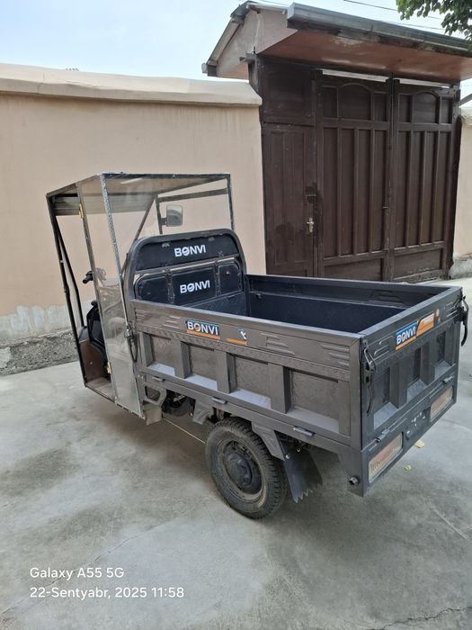 Elektron skuter 500 kg li