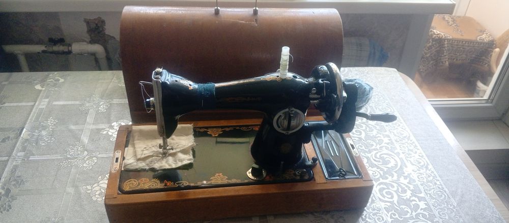 Швейная машинка.