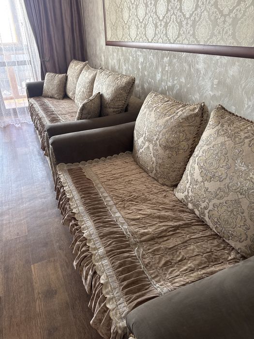 Продам диван +малый диван