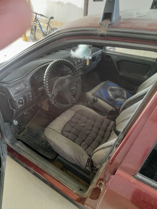 Опель Вектра 93г