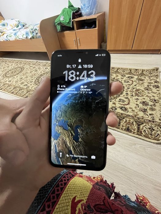 Продаеьтся айфон х