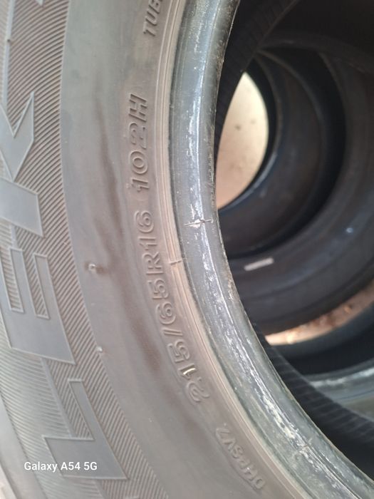 4бр 215/65/16 Bridgestone
