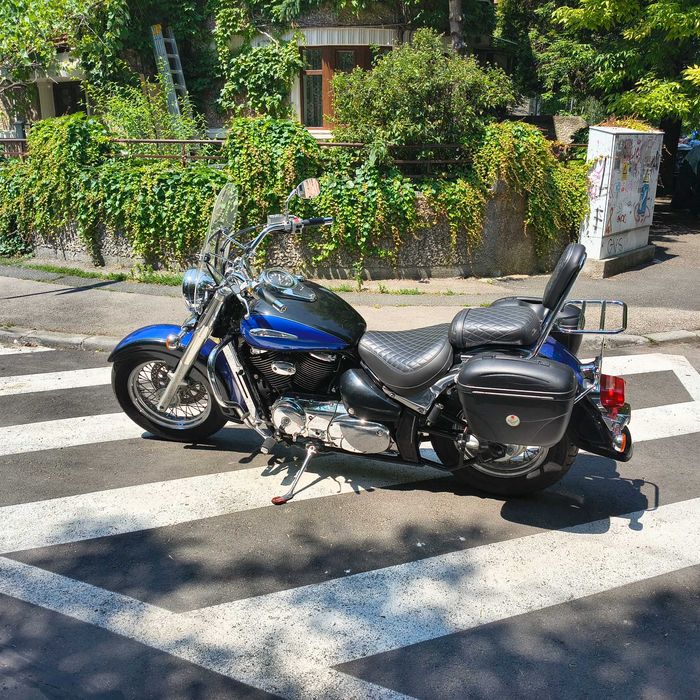 Vând Suzuki intruder vl 800 volusia