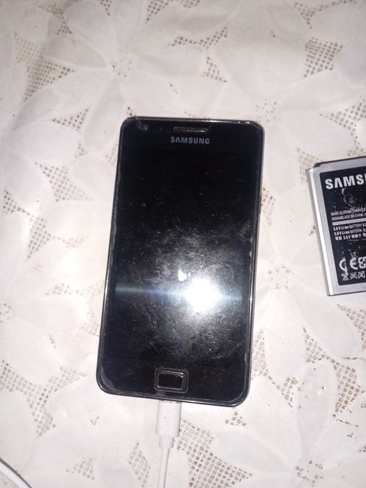 Продам самсунг i9100  и другие рабочие