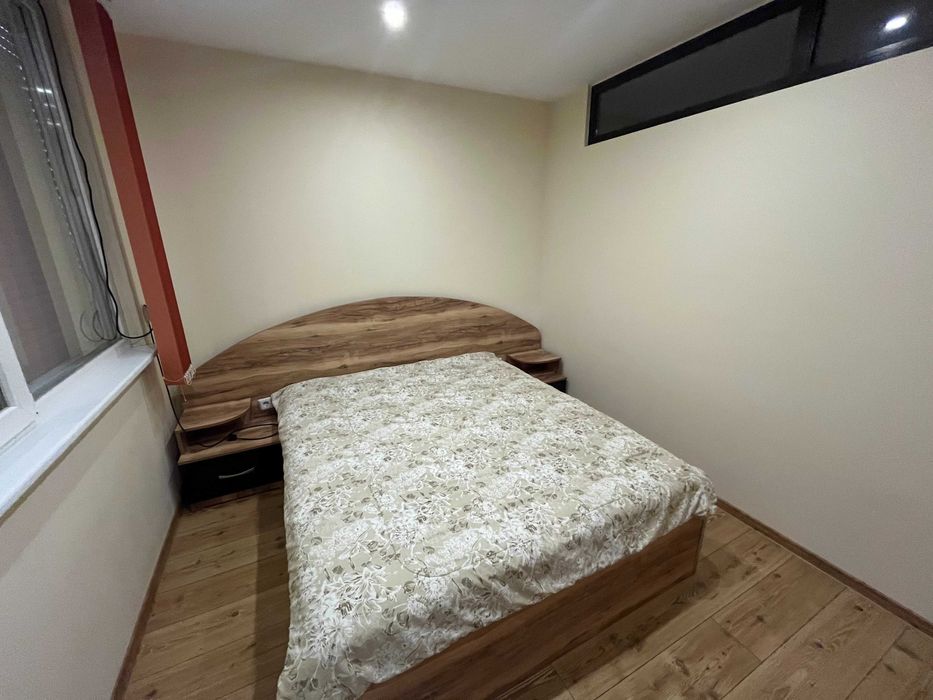 Дава се под наем Тристаен апартамент в Казанлък - 85 кв.м за 348.84 € - Снимка #4