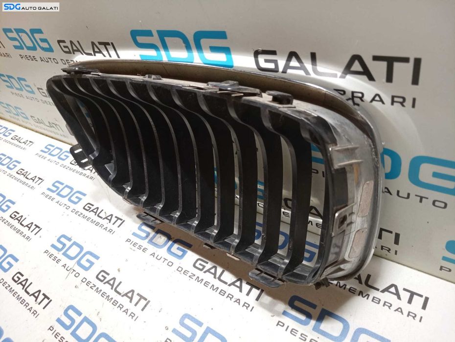 Grila Nara Stanga de pe Bara Spoiler Fata BMW BMW Seria 3 E90 E91 Facelift 2005 - 2011 Cod 7201967 L51.13-7201967 224059-10 [M5806]