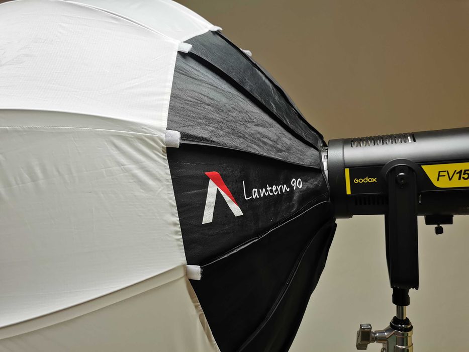Aputure Lantern 90 сферичен софтбокс с диаметър 90см