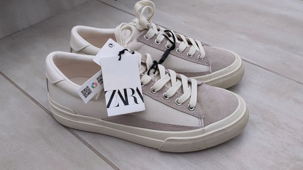 Tenisi piele Zara nou nouti, nepurtati niciodată, mărime 40