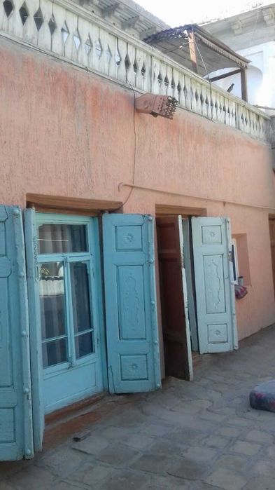 Эски шахар худудидаги уй сотилади.