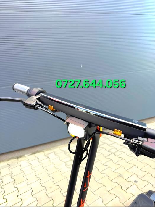 Kukirin G2 ULTRA Trotineta electrica 2 motoare 1600 w noua sigilata