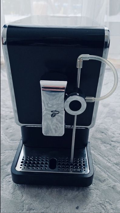Кафеавтомат Tchibo Esperto Pro Capuccino