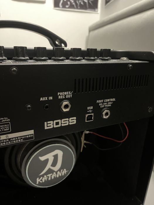 Amplificator chitară BOSS KATANA-50 – 50W, 1x12”, efecte integrate
