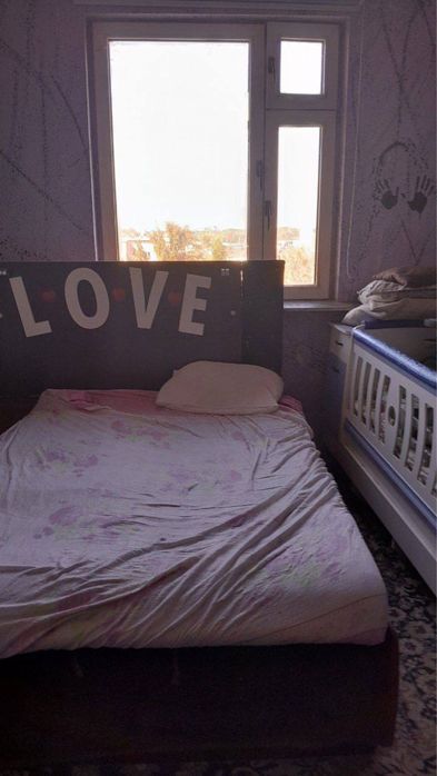 Продается 2 х комнатная квартира БИЙ Художников