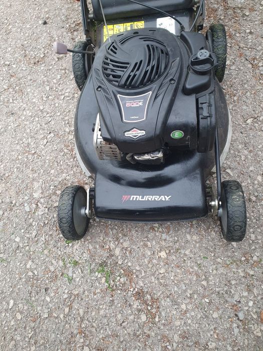 Косачка самоходна бензинова