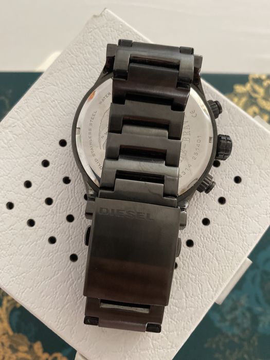 Ceas DIESEL in stare foarte buna