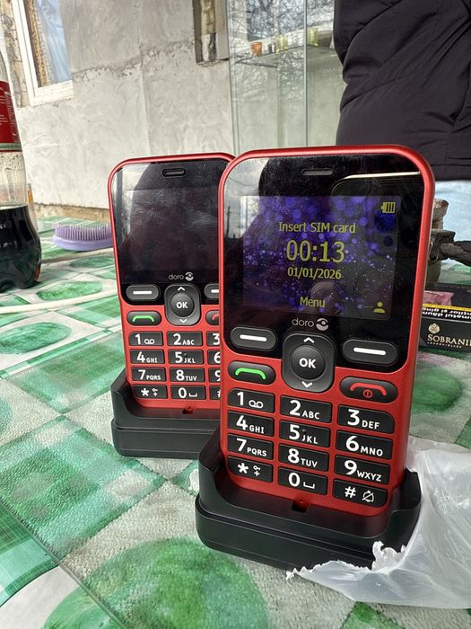 2  Telefoane 400 lei  Doro Leva L10 Single SIM Smartphone Roșu