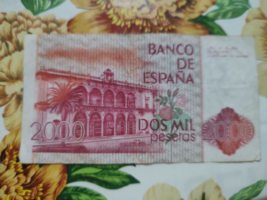 Vind bagnote vechi ,din diverse țări .