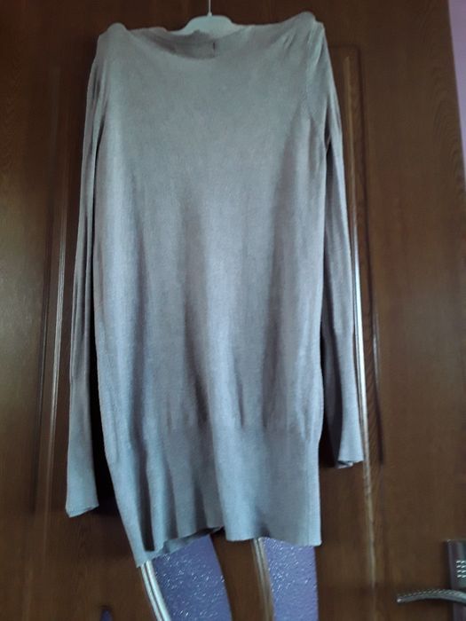 Vând Cardigan Damă Lung Gros Mărimea XL -XXL