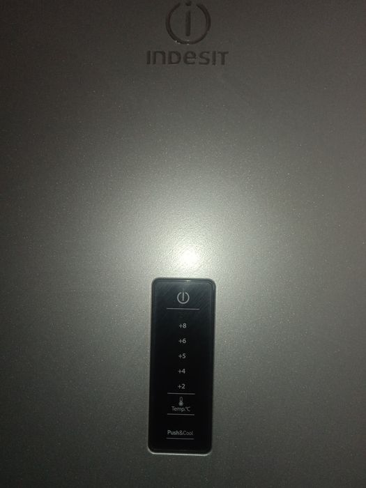 отдам Холодильник