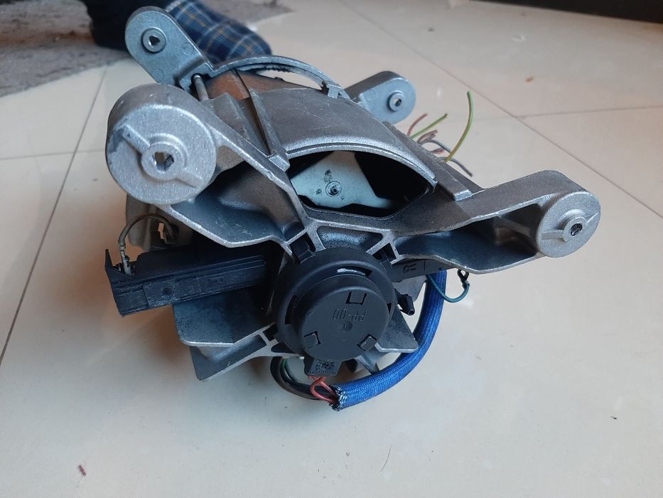 Електромотор пералня AEG Lavamat