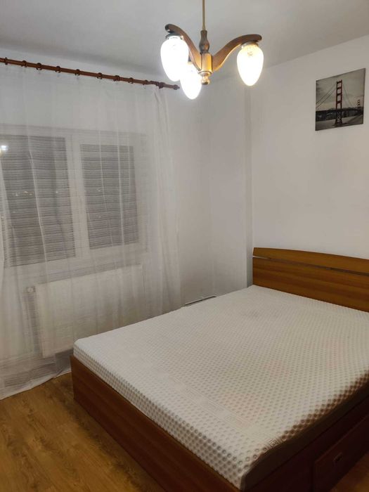 Inchiriere apartament 2 camere, zona Casa Sindicatelor