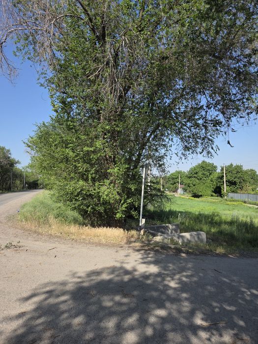 Земля 10 соток вдоль бака