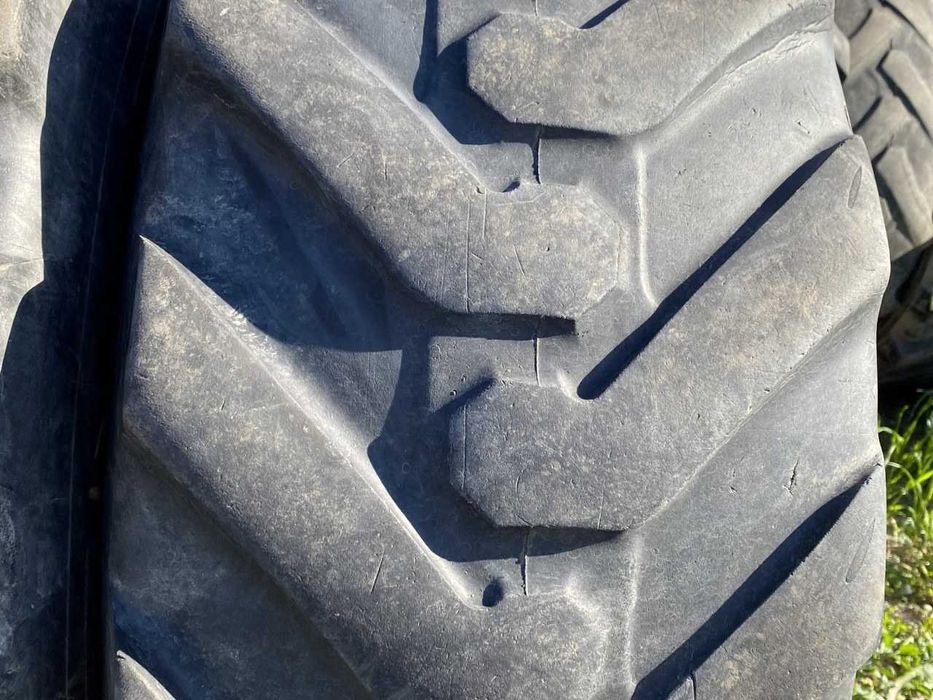 Anvelope 15.5/80 R24 Michelin