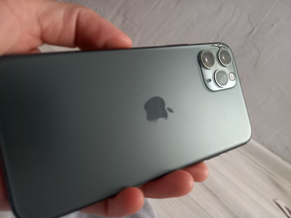 IPhone 11 pro 80000