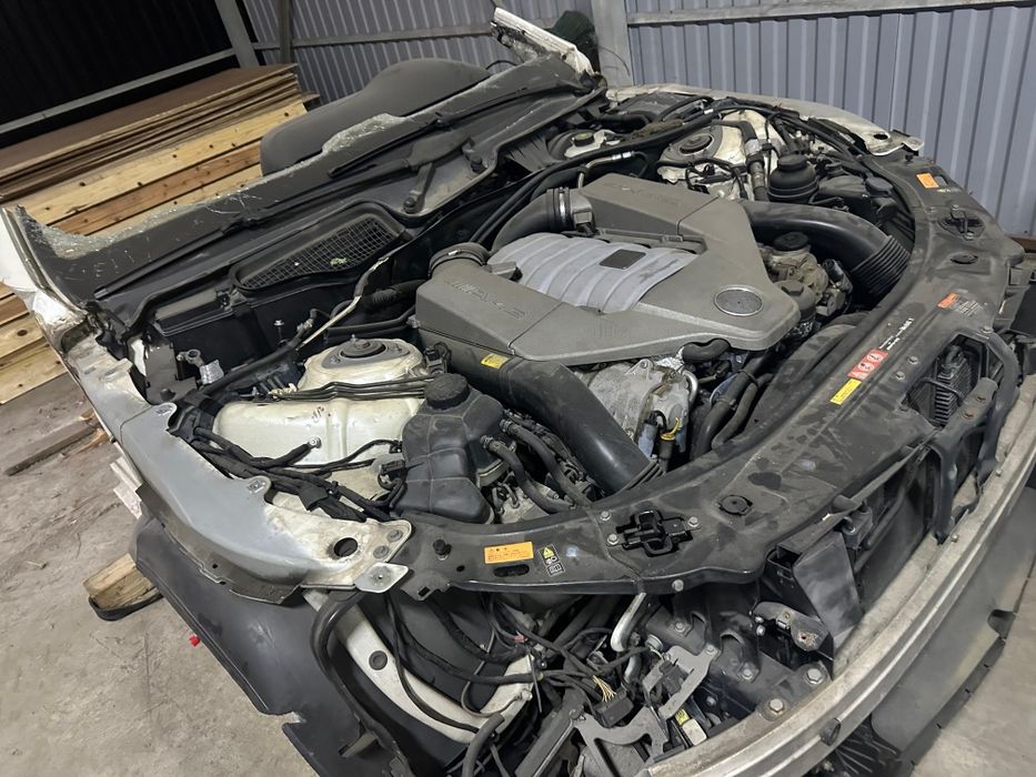 Продам Мерс на запчасти