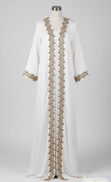 Халат в виде Абая. Доя образа невесты