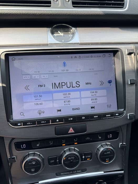 Navigatie Auto, Android, Display 9 inch, Carplay, 8 Core, 4gb ram