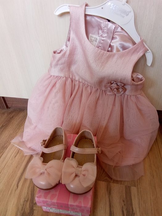 Официална  рокличка за 1 годинка