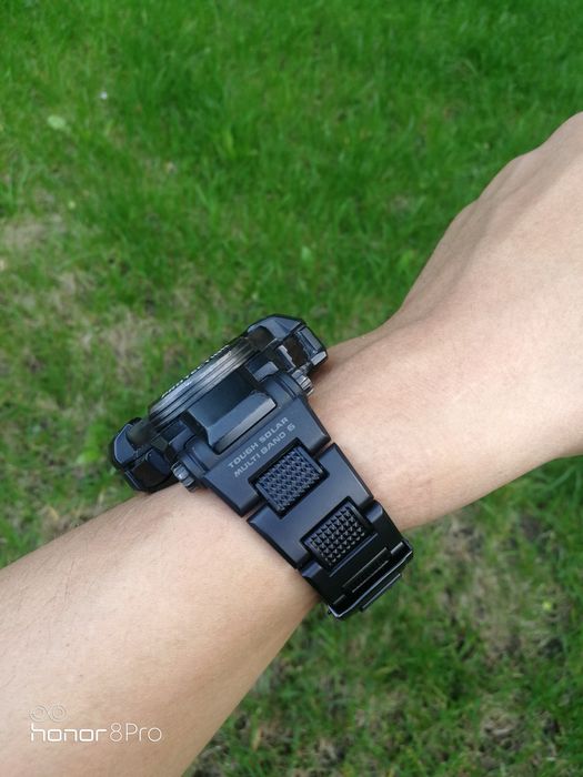 Наручные часы Casio GPW-1000-1A