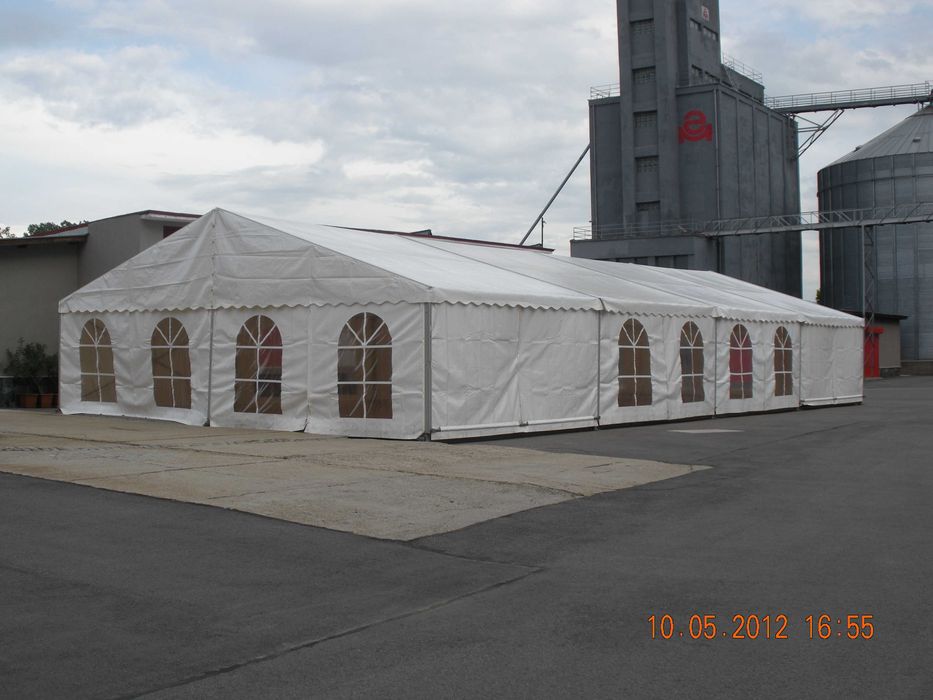 Отдаване на шатри и оборудване под наем за мероприятия.