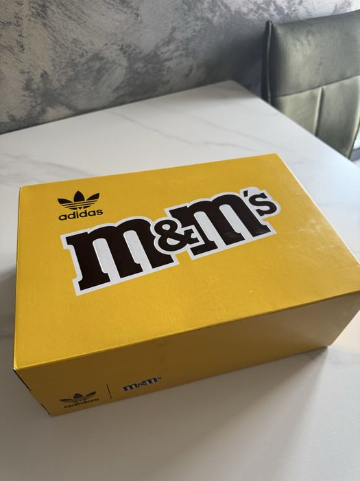 Adidasi adidas editie limitata m&m’s marime 43 piele naturala