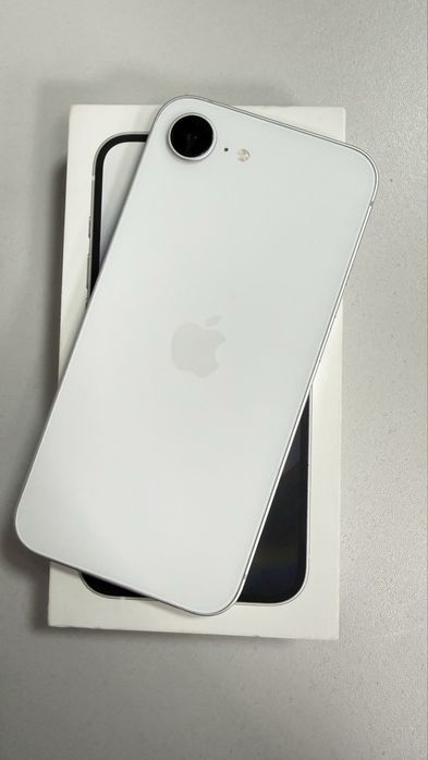 Apple Iphone 16e (Лисаковск лот:9518)