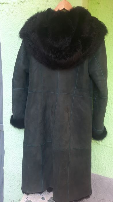 Продам дублёнку 48 размера