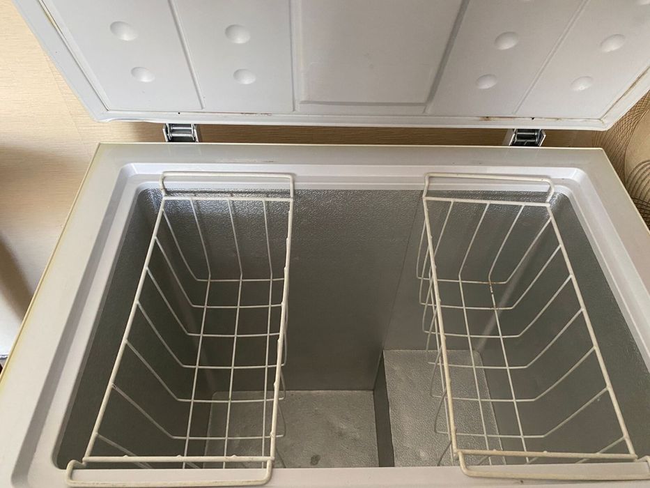 Морозильник обьемом 150 л